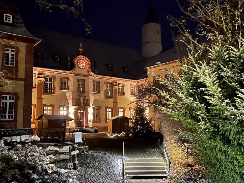 Yoga Retreat im Kloster mit Achtsamkeit und Meditation eine Auszeit im Kloster