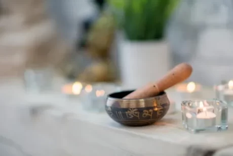 Soul Yoga, Meditation & Entspannung - innere Ruhe spüren 6 Soul Yoga Retreat im Kloster Steinfeld mit Meditation, Entspannung und Achtsamkeit – Yoga-Auszeit zum Regenerieren & innere Ruhe stärken mit Vivere Vital.