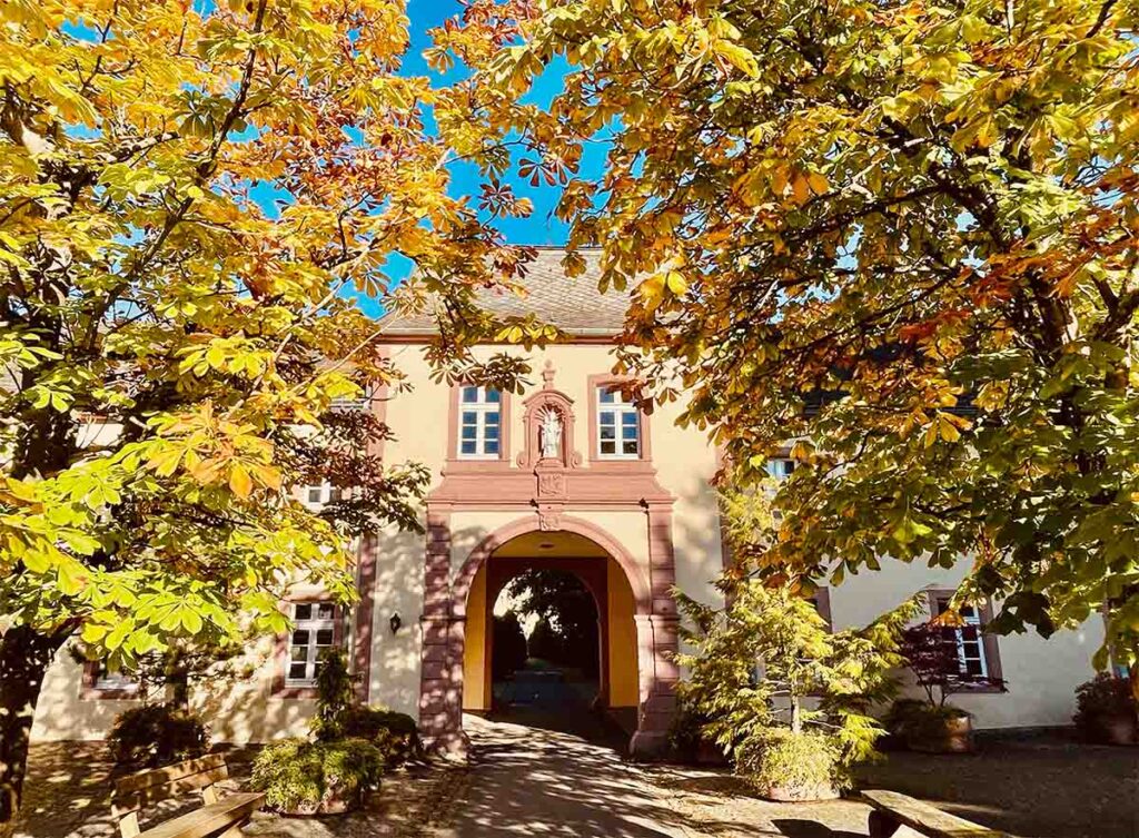 Kloster Steinfeld in der Eifel (NRW), ein Ort der Stille, Ruhe und inneren Einkehr für verschieden Retreats