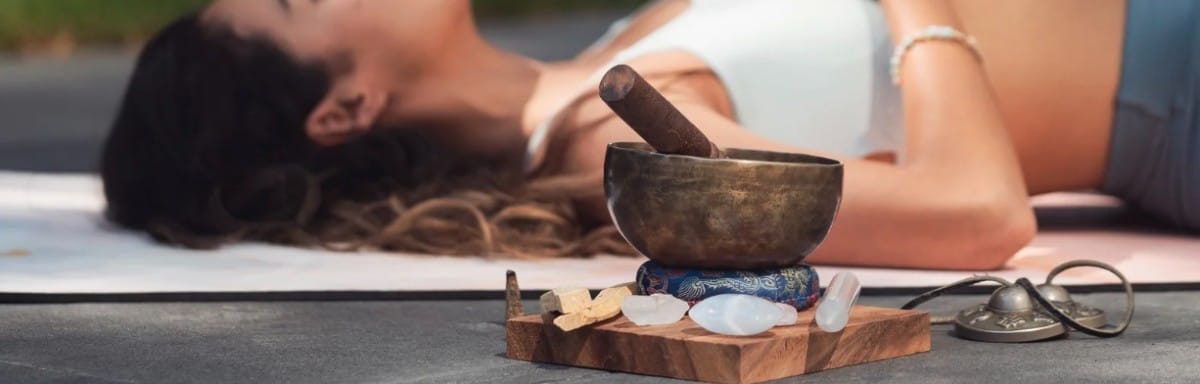 Yoga Retreat Januar 2027 im Kloster Vinnenberg – Soundbath mit Klangschale