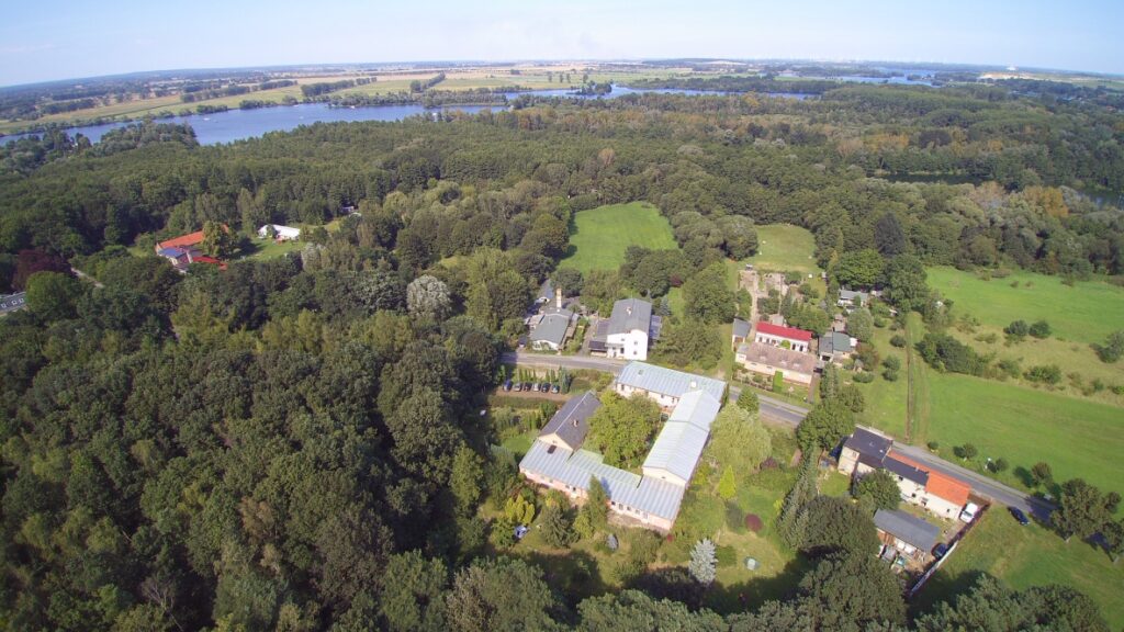 Rosenwaldhof im Havelland bei Berlin – Bildungsurlaub mit Yoga, Achtsamkeit und Stressbewältigung